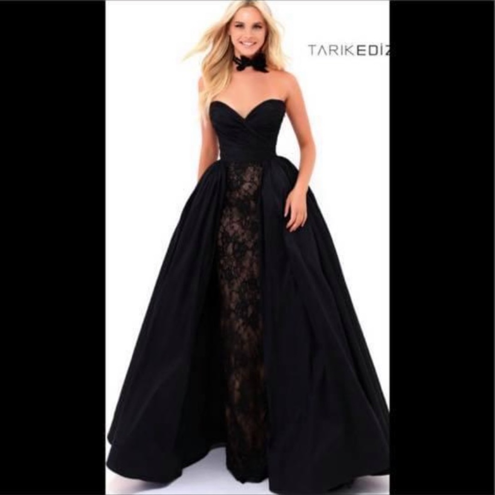 Tarik Ediz style 50216 Size 4